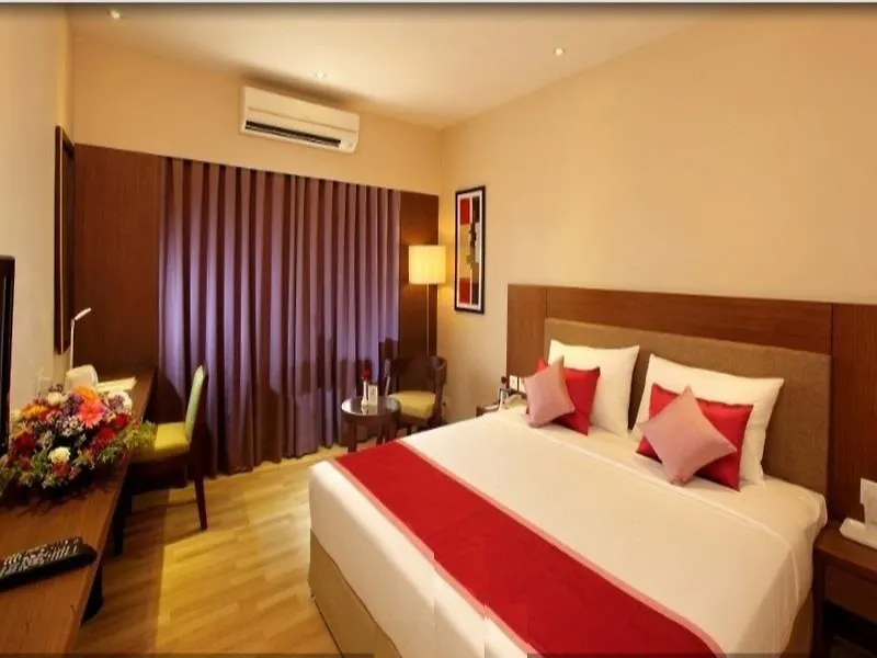 Отель Park Residency Adoor Adur